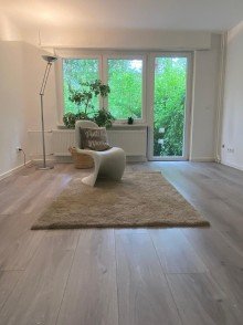 Wohnzimmer Frisch renoviertes Wohlf�hldomizil mit eigener Terrasse im Gr�nen! (70qm)