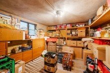 Ger�umig, ordentlich, funktional 